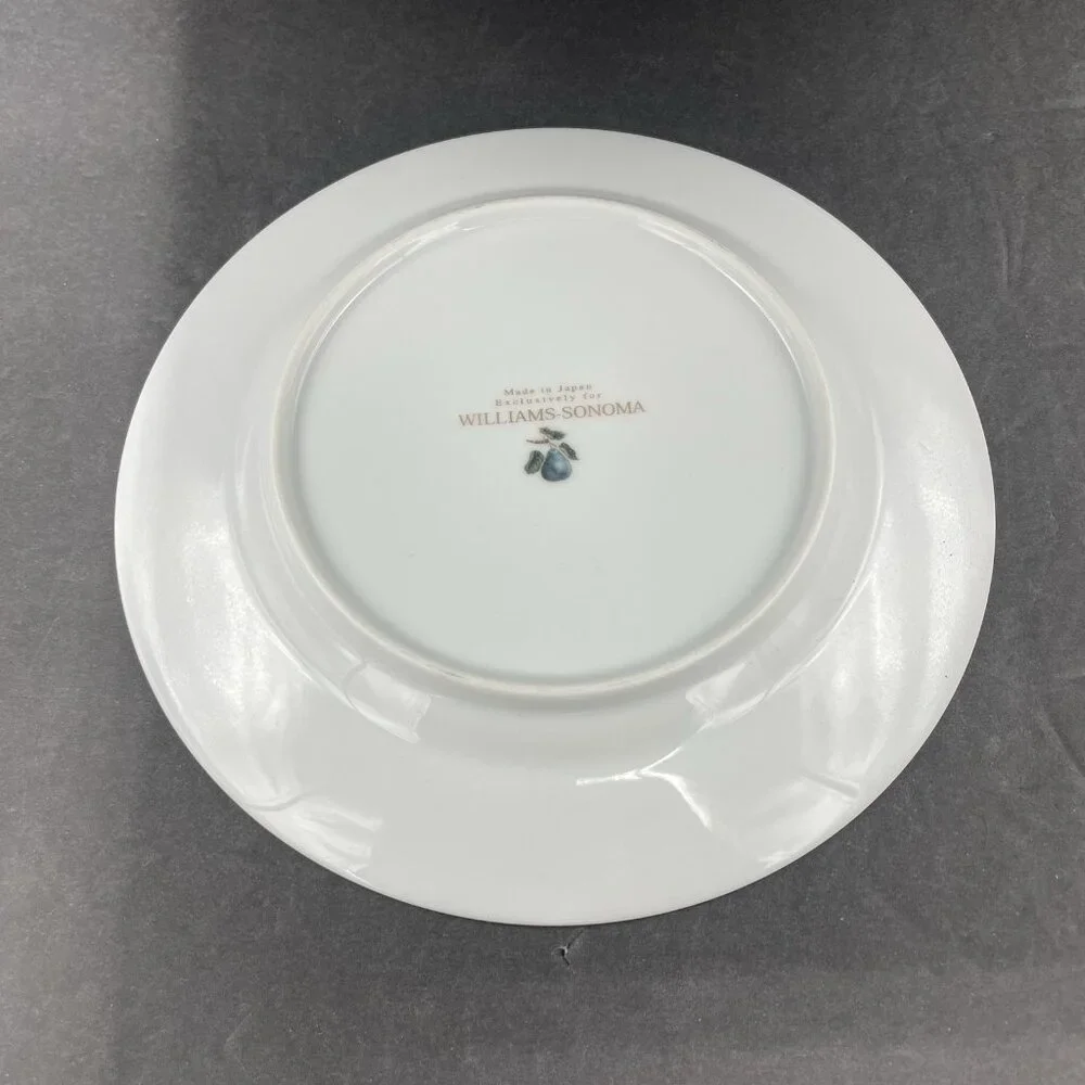 Williams Sonoma WSO35 Salad Plate Dark Green Pear Excellent